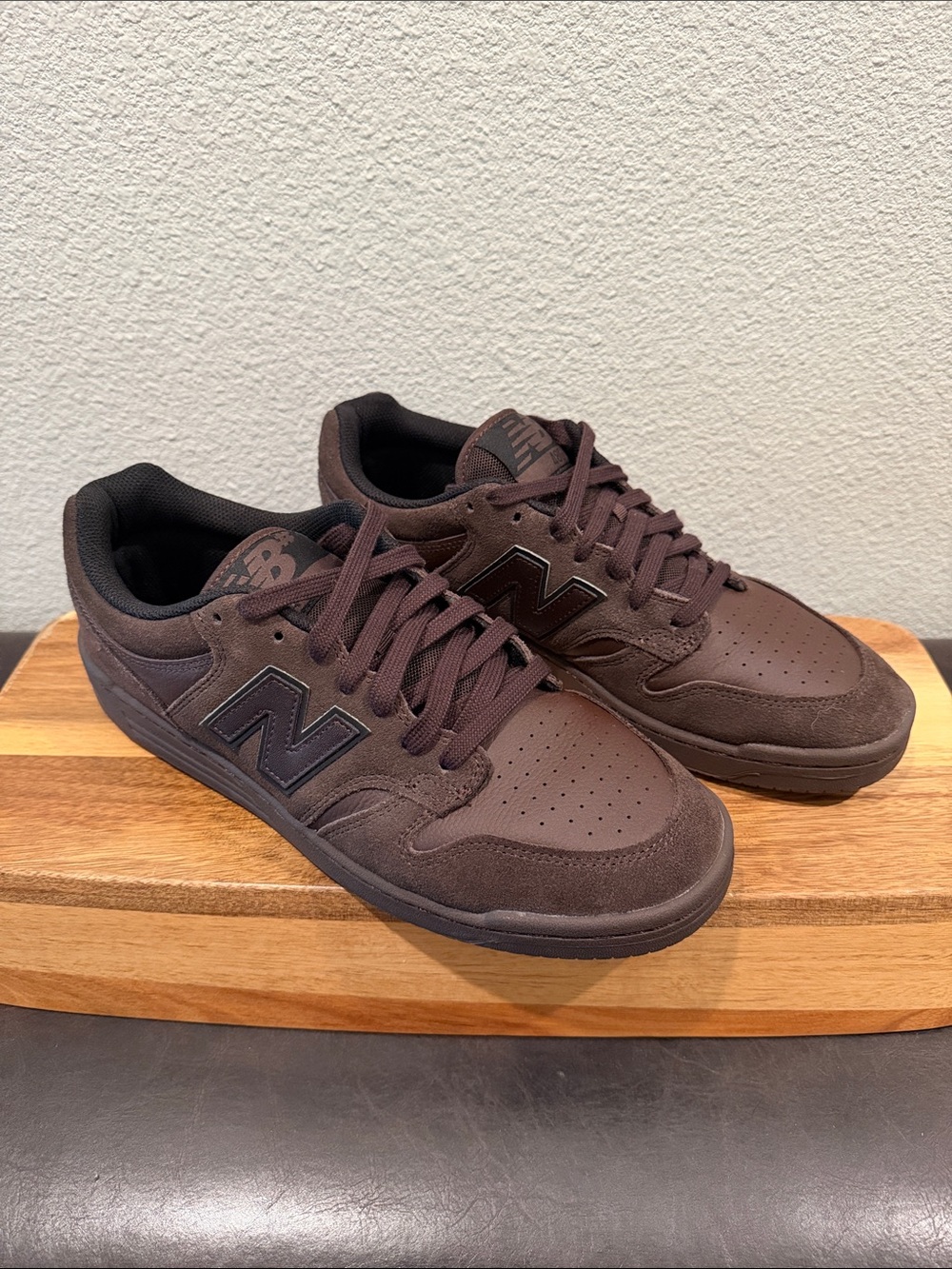 New Balance 480 Men’s Dark Brown Low-Top Sneakers